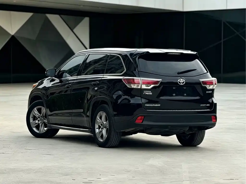 Toyota Highlander 2015