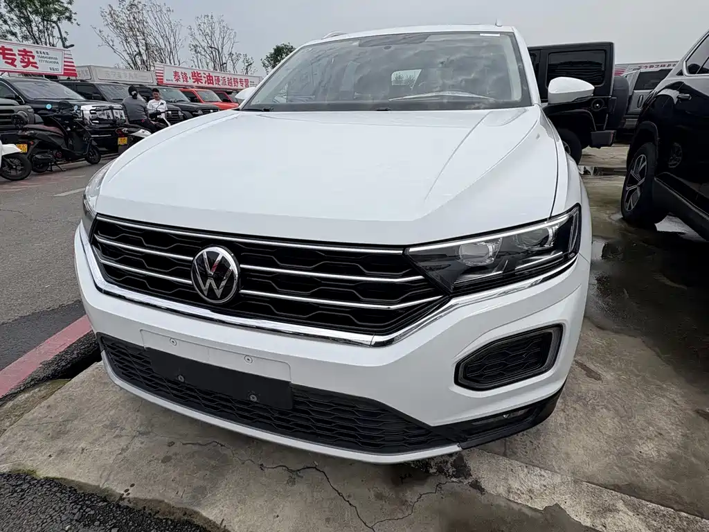 Volkswagen T-Roc 2023