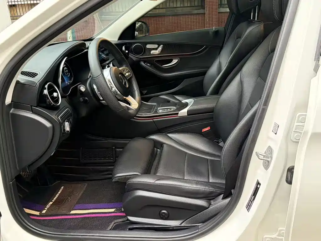 Mercedes-Benz C-Class 2020 — фото 12