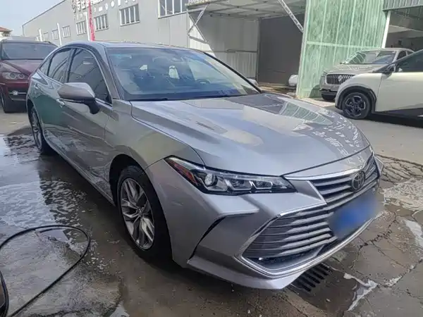 Toyota Avalon 2019