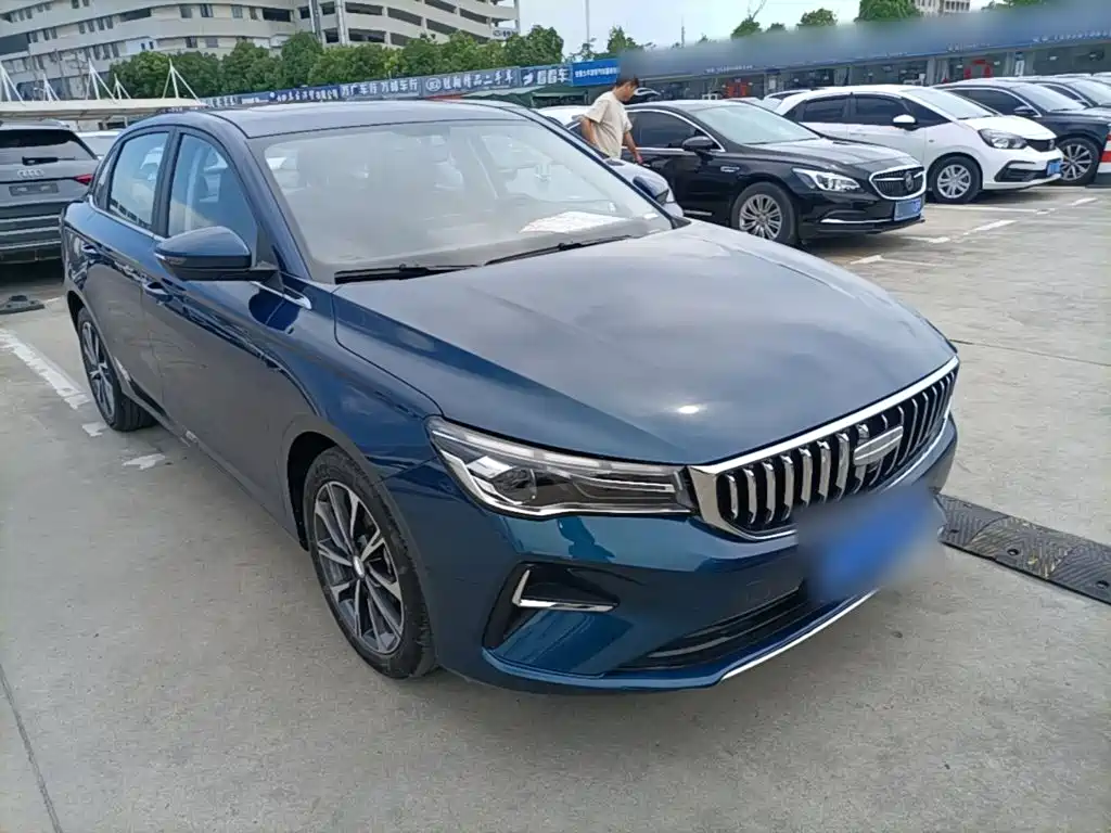 Geely Emgrand 2025