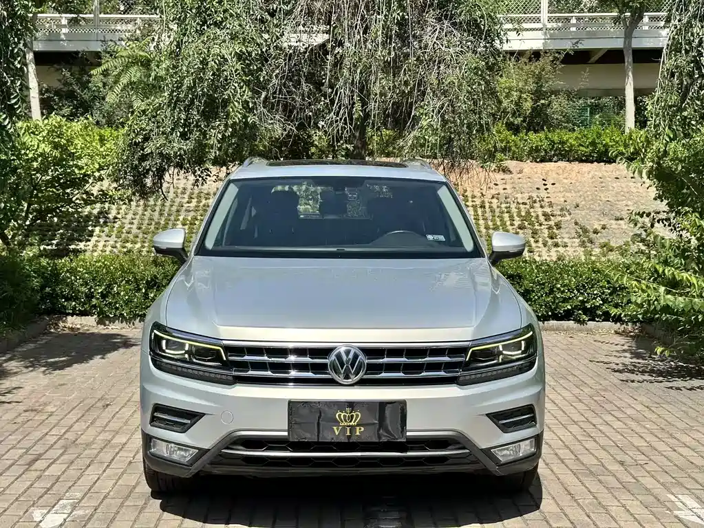 Volkswagen Tiguan L 2018 — фото 2