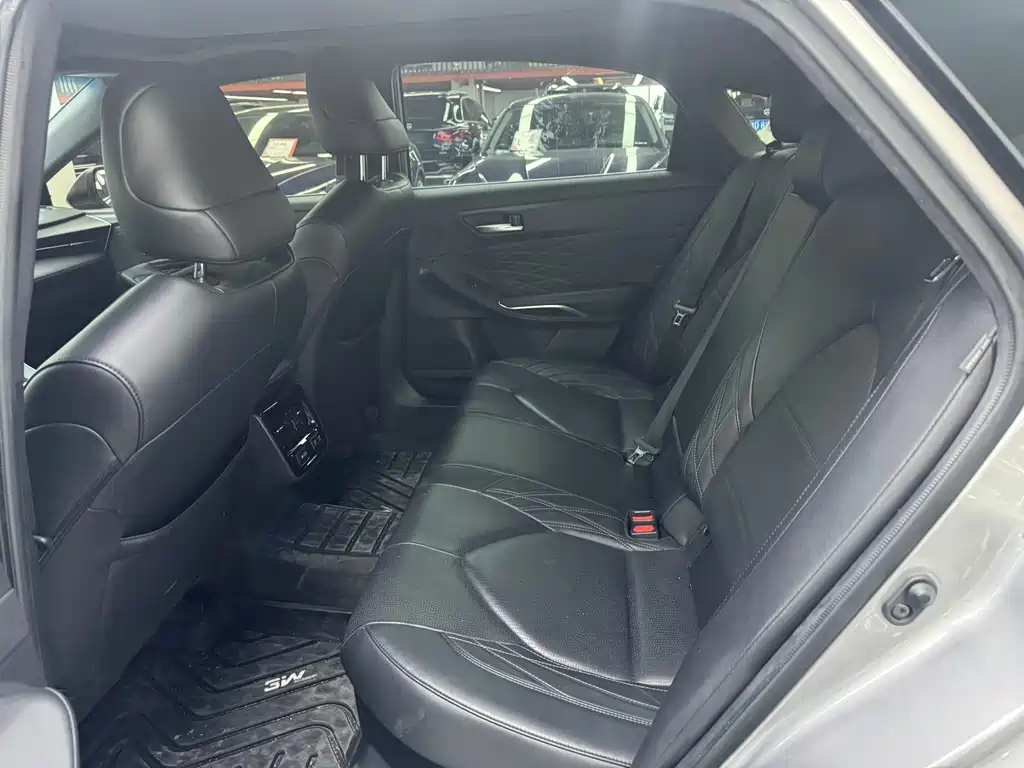 Toyota Avalon 2022