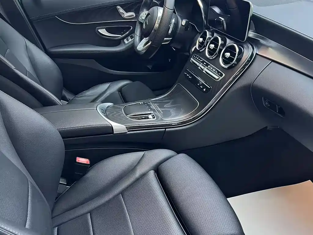Mercedes-Benz C-Class 2020 — фото 9