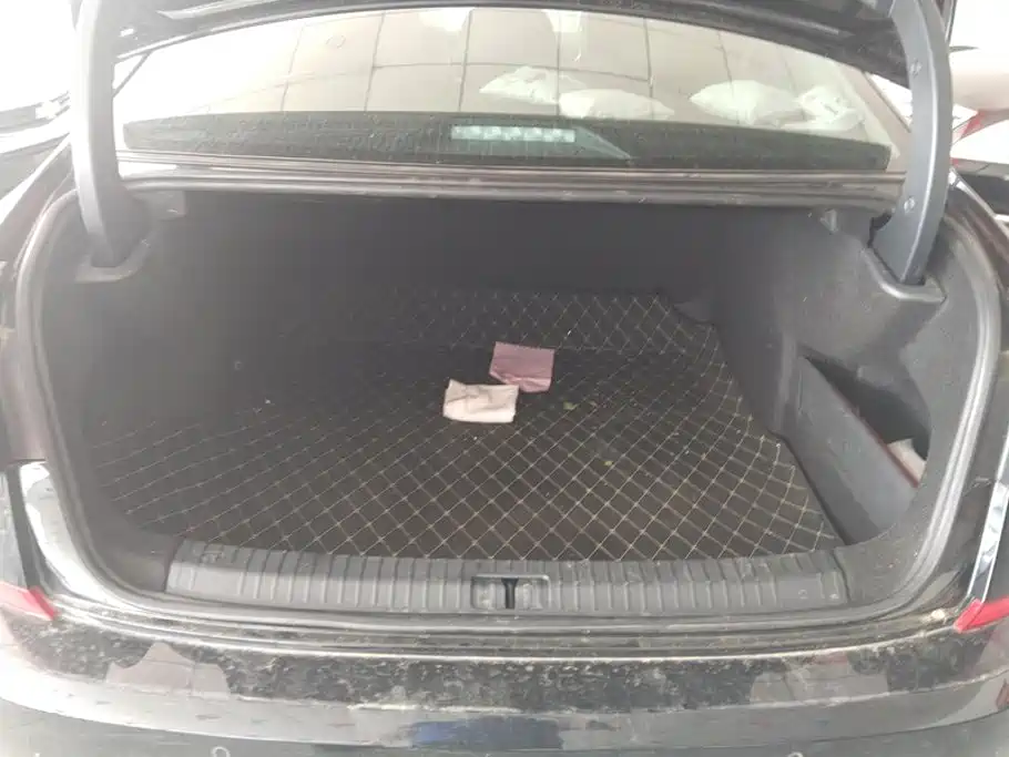 Volkswagen Passat 2022