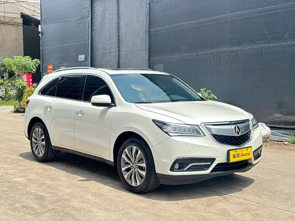 Acura MDX 2016