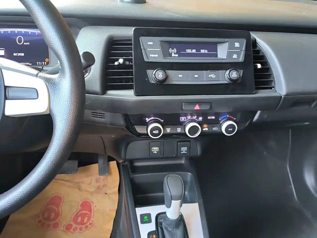 Honda Fit 2023 — фото 13