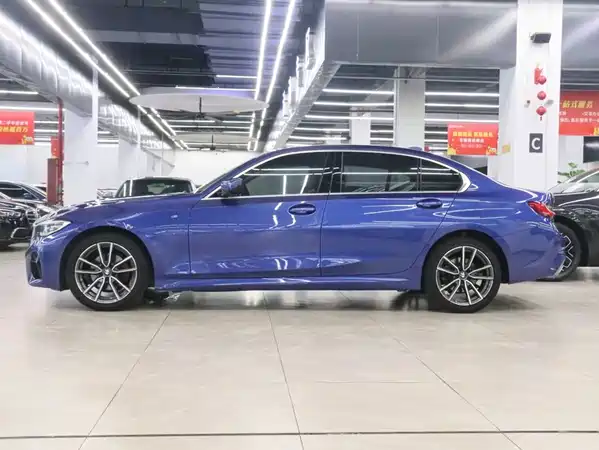 BMW 3 Series 2020