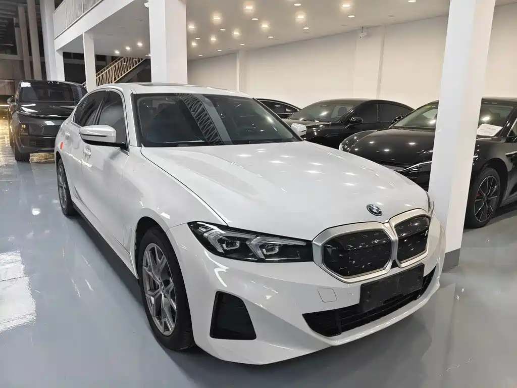 BMW i3 2024