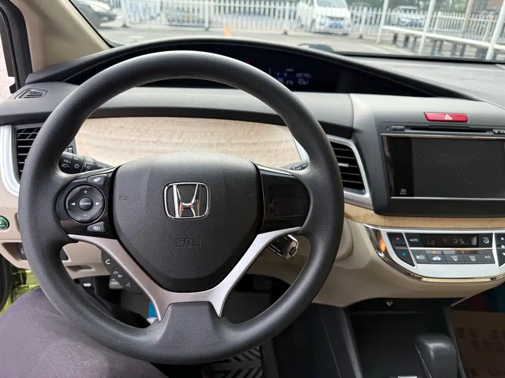 Honda Jade 2013 — фото 25