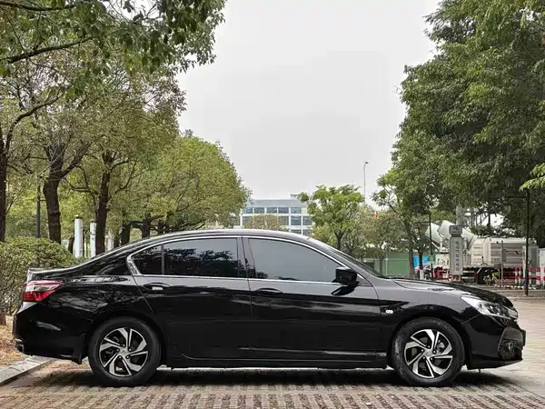 Honda Accord 2016