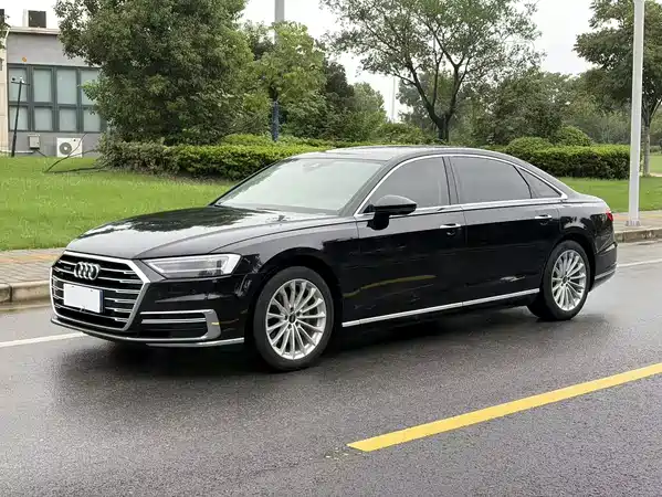 Audi A8 2021