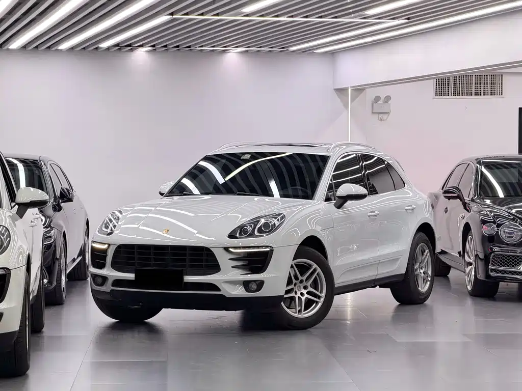 Porsche Macan 2016 — фото 1