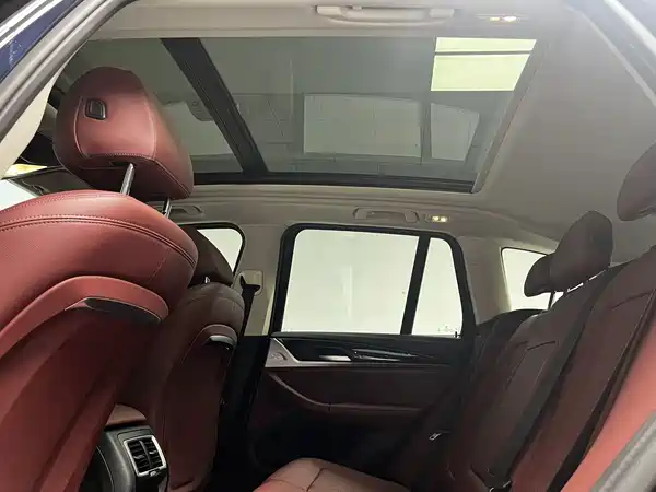 BMW iX3 2022
