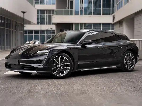 Porsche Taycan 2022