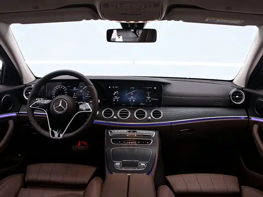 Mercedes-Benz E-Class 2022 — фото 5