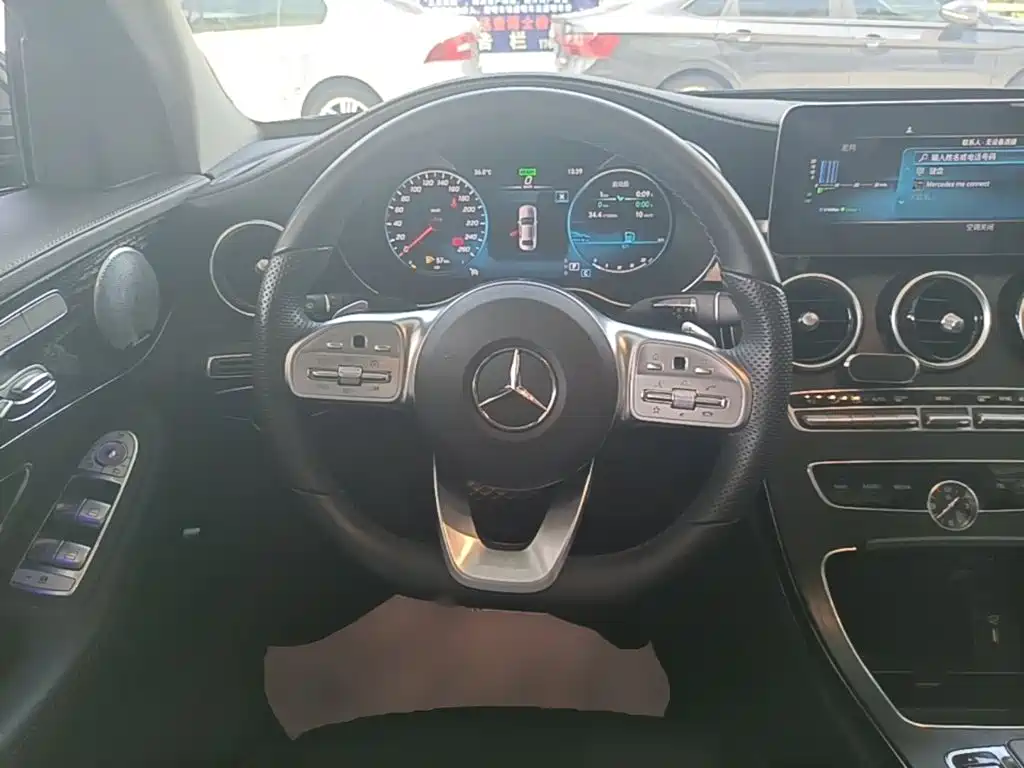 Mercedes-Benz C-Class 2021 — фото 11