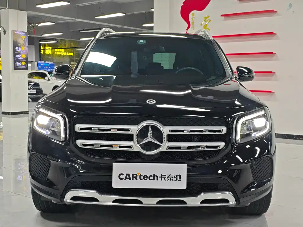 Mercedes-Benz GLB 2023 — фото 2