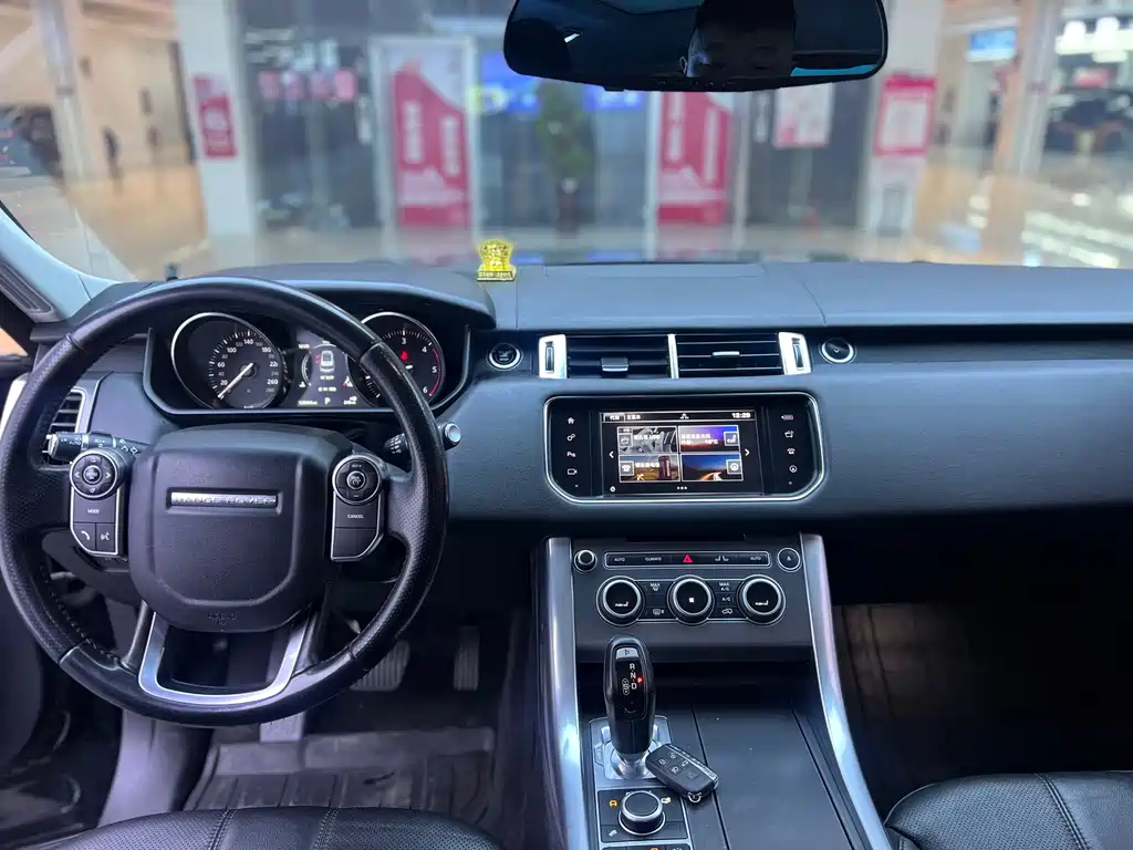 Land Rover Sport 2017 — фото 10