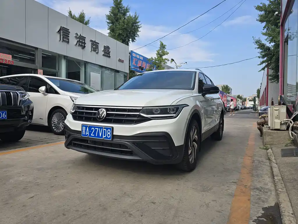 Volkswagen Tiguan L 2025