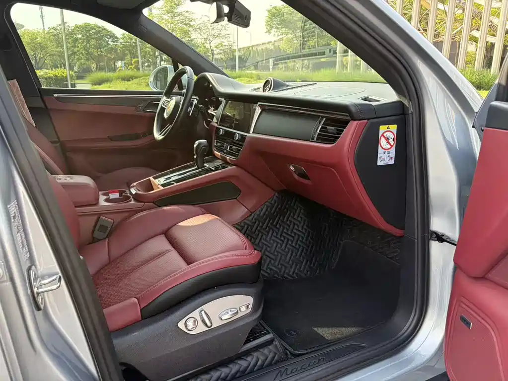 Porsche Macan 2026 — фото 11