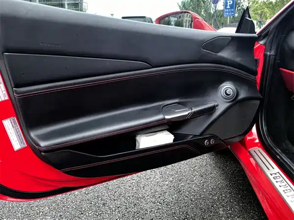 Ferrari 488 2018