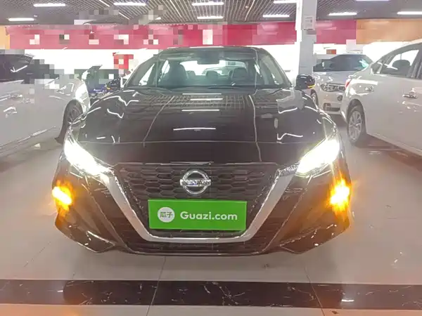 Nissan Teana 2026