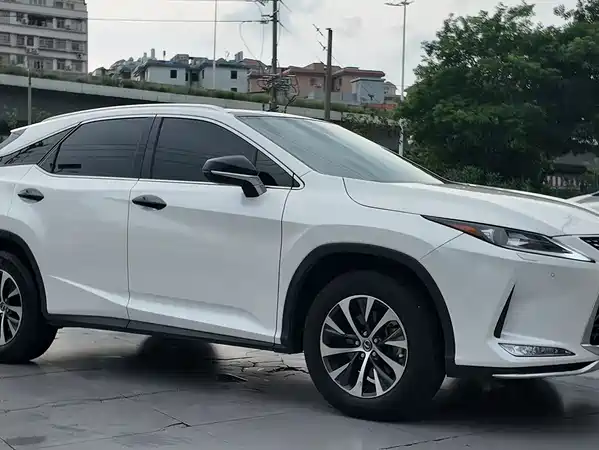 Lexus RX 2020