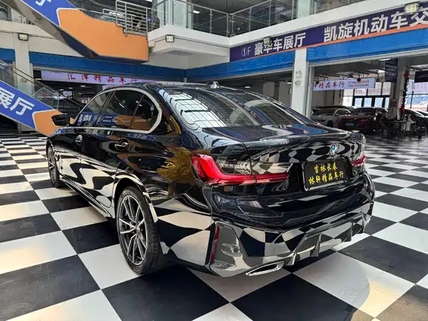 BMW 3 Series 2023