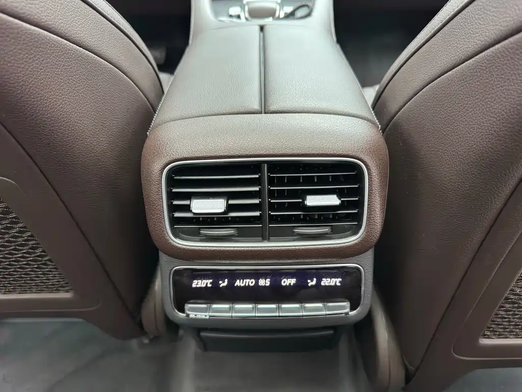 Mercedes-Benz GLE 2019 — фото 16
