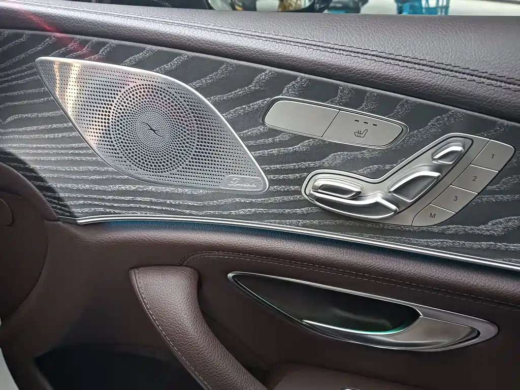 Mercedes-Benz CLS 2021 — фото 10