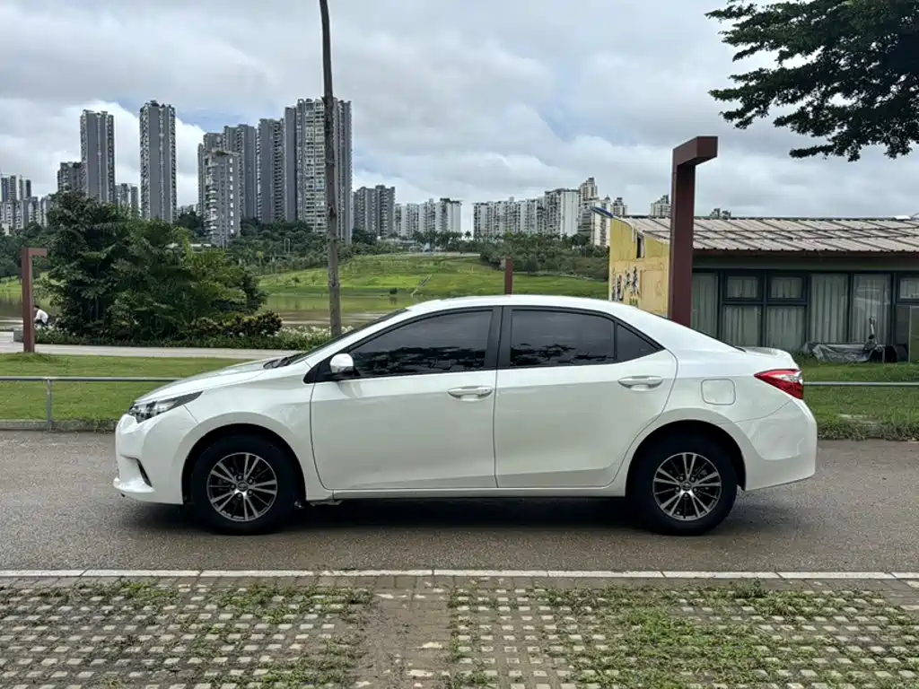 Toyota Levin 2016