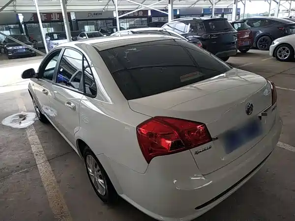 Buick Excelle 2016