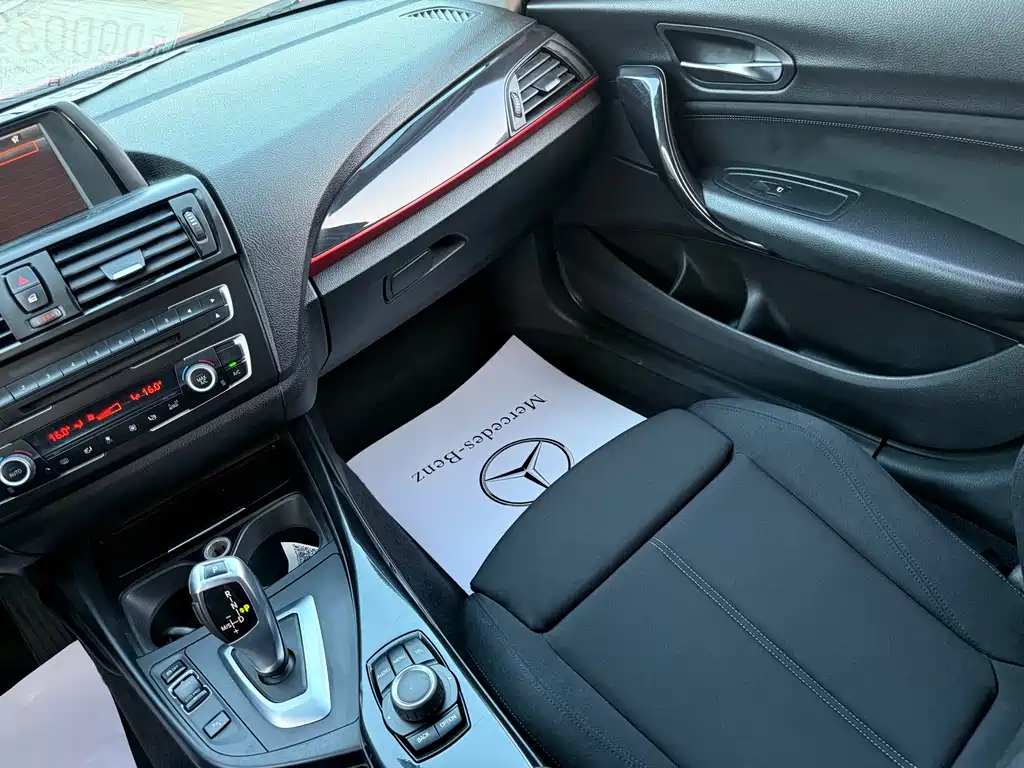 BMW 1 Series 2013 — фото 16