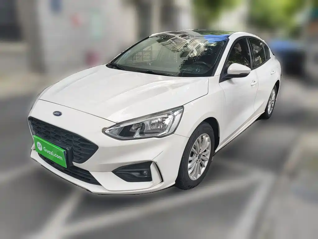 Ford Focus 2021 — фото 2