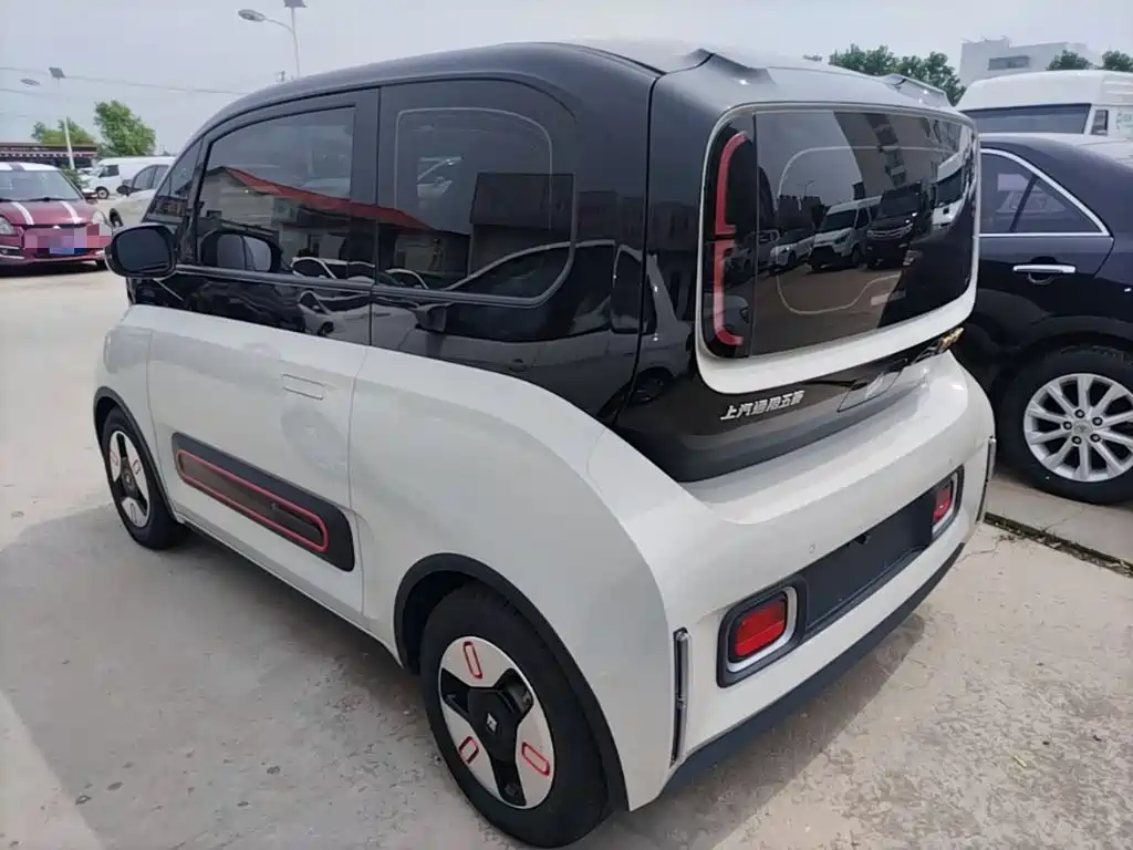 Baojun Kiwi EV 2021