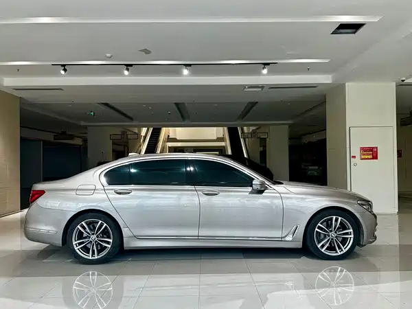 BMW 7 Series 2016