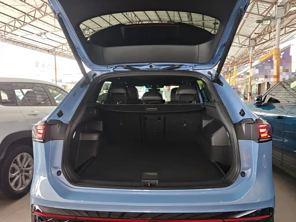 Volkswagen Tiguan L 2025 — фото 19