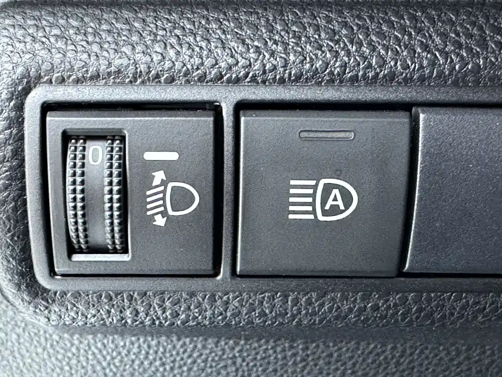 Toyota Levin 2022 — фото 18