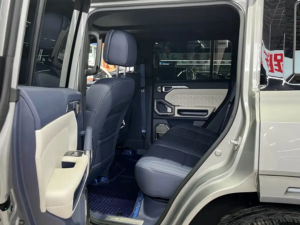 Jetour Traveller C-DM 2024 — фото 8