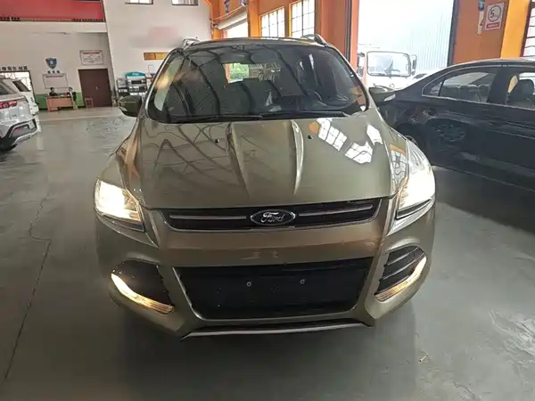Ford Kuga 2013