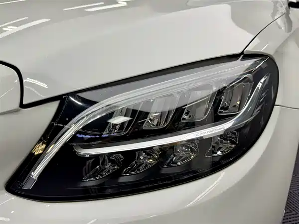 Mercedes-Benz C-Class 2020