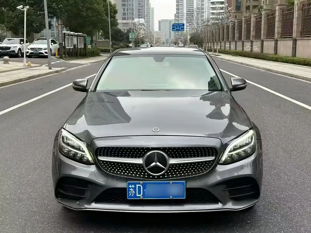 Mercedes-Benz C-Class 2020