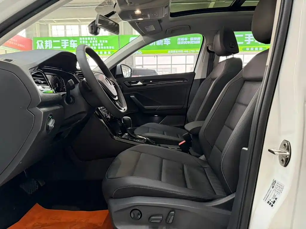 Volkswagen T-Roc 2022