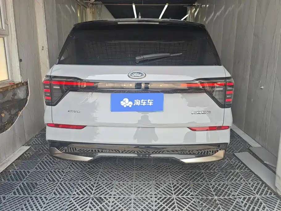 Ford Edge 2023