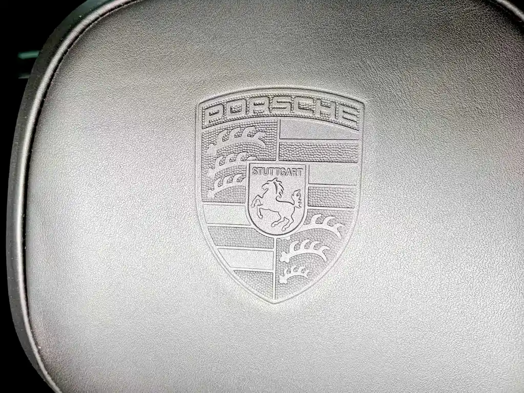 Porsche Cayenne 2022 — фото 17