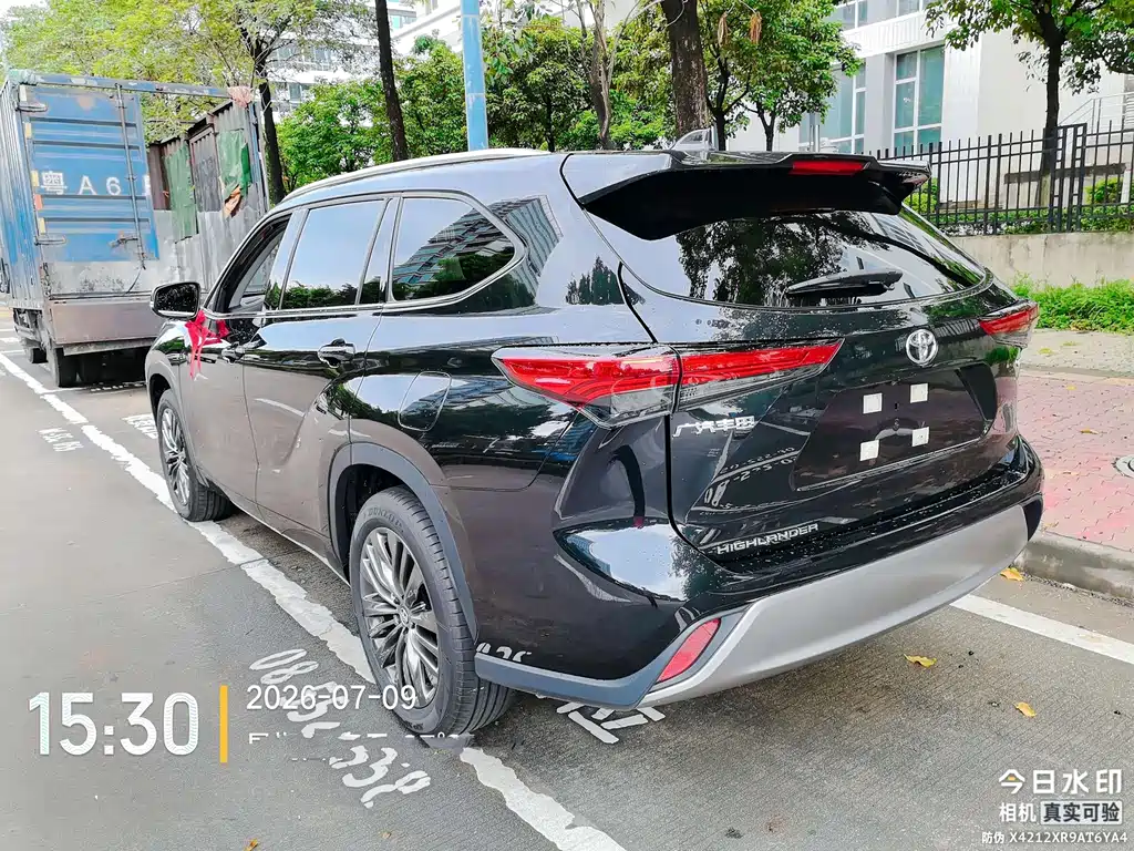 Toyota Highlander 2026 — фото 10