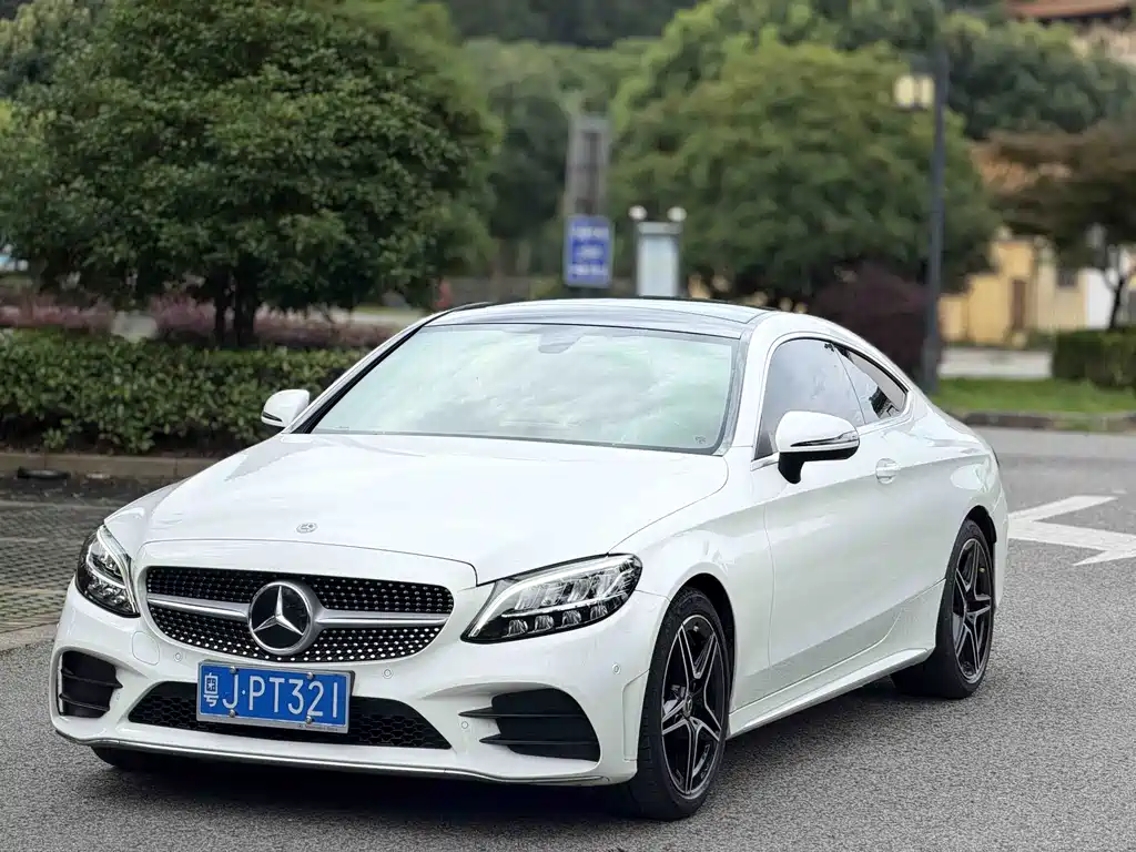 Mercedes-Benz C-Class 2020