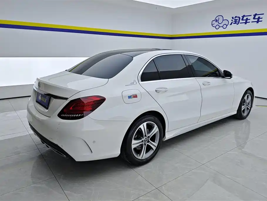 Mercedes-Benz C-Class 2021 — фото 3