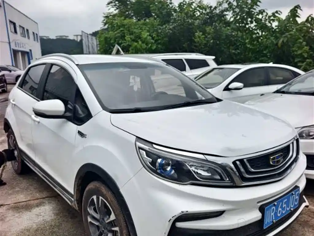 Geely Vision X3 2019 — фото 5